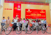 Doanh nghiệp tỉnh: Chung tay hỗ trợ, chắp cánh tương lai học sinh khó khăn Hội Doanh nghiệp tỉnh đồng hành cùng học sinh khó khăn