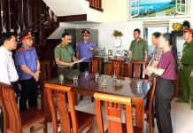 Rúng động Quảng Phúc: Hiệu trưởng Tiểu học bị bắt tạm giam Bắt tạm giam Hiệu trưởng Trường tiểu học số 2 Quảng Phúc