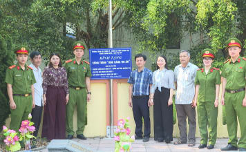 Khánh thành công trình 'Ánh sáng tri ân' 