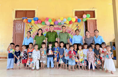 Nụ cười cho em