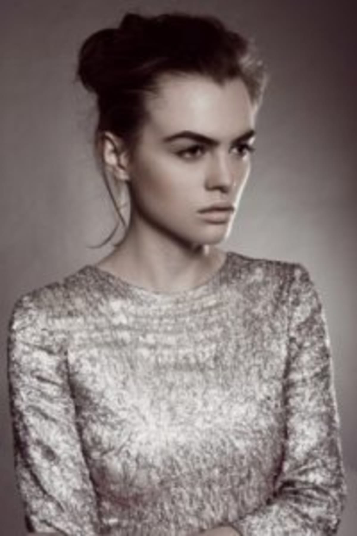 Hair & Make-up Carrie Jones