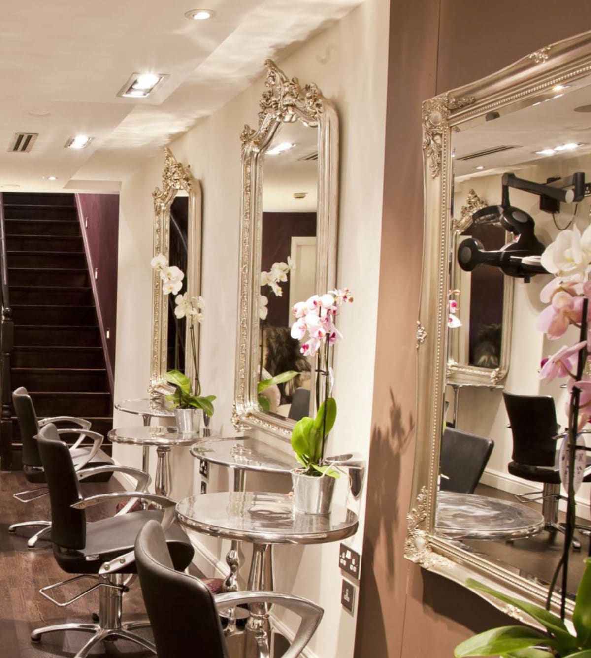 Brooks and Brooks Hair Salon
