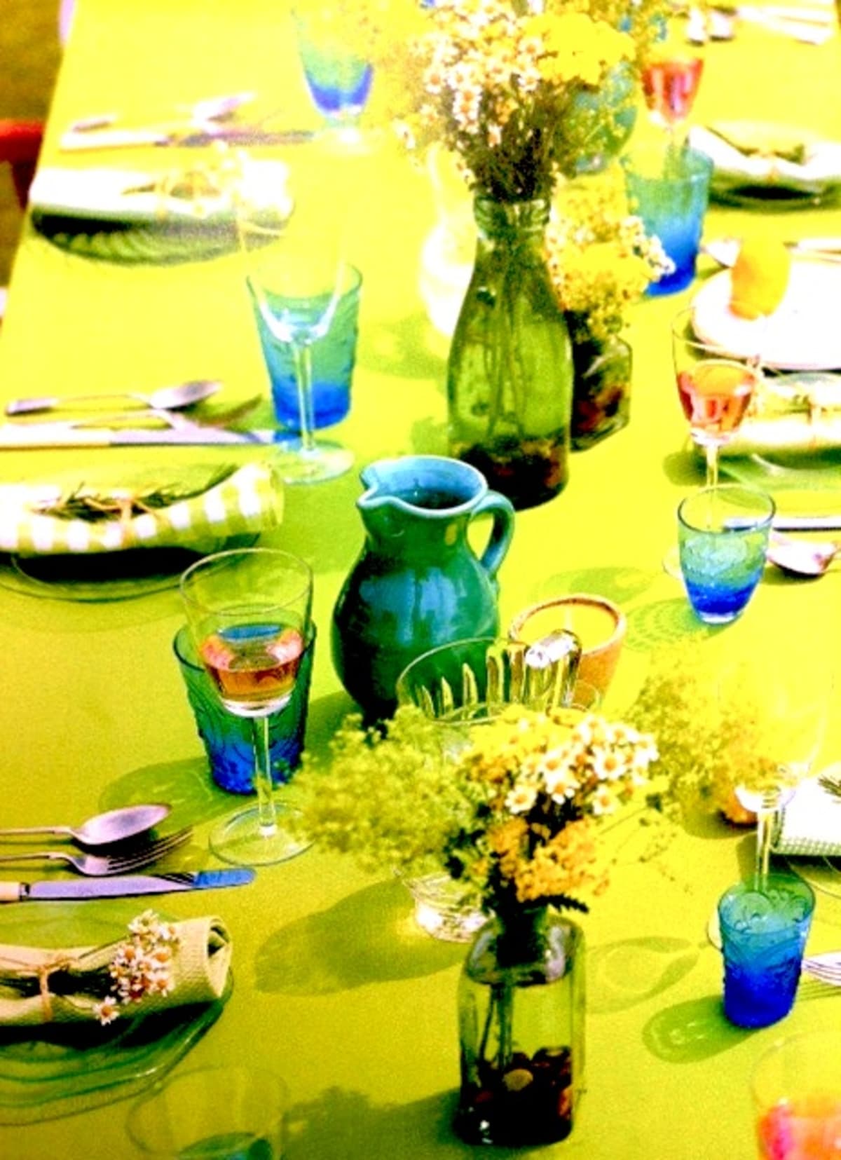 Pippa Middleton's 'Celebrate' - table styling by Sally Cullen