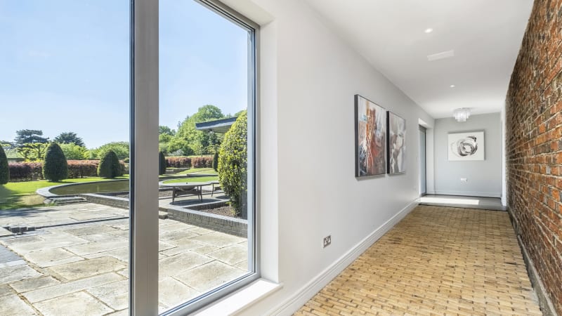 luxury_mansion_venue_entrance_film_location_space_hire_london
