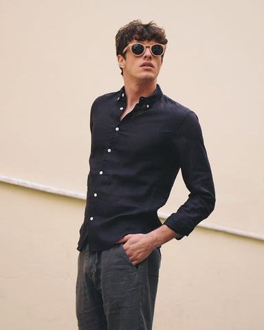 Smart Office Look Featuring Navy Chinos and Linen Shirt