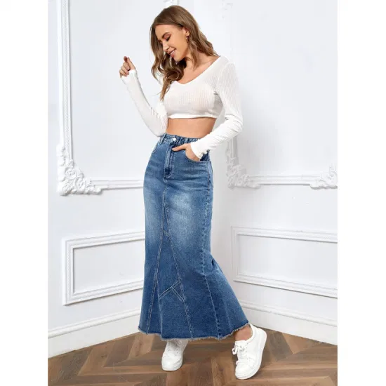 Casual Cool with Denim Skorts and Graphic Tees