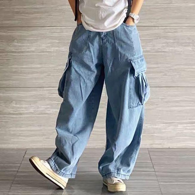 Bold Streetwear Vibes with Oversized Cargo Pants
