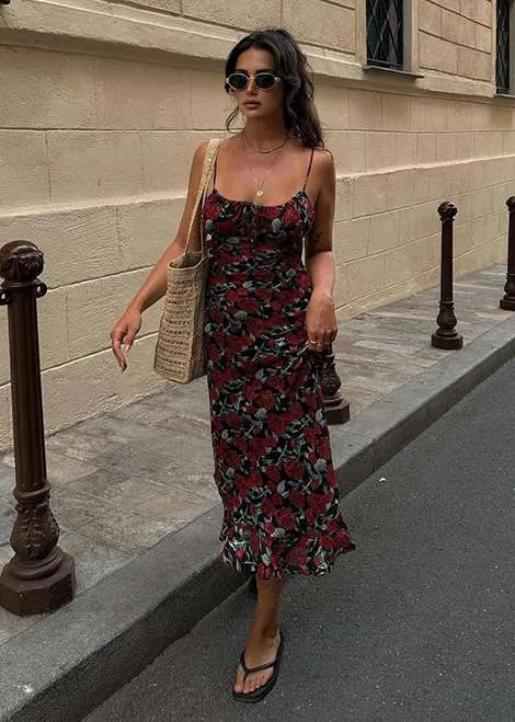 Boho Chic: Flowing Oversized Shirt Buttoned as a Dress with Sandals