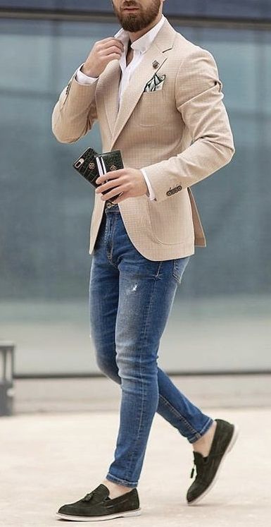 Casual Cool in Denim and Neutral Layers