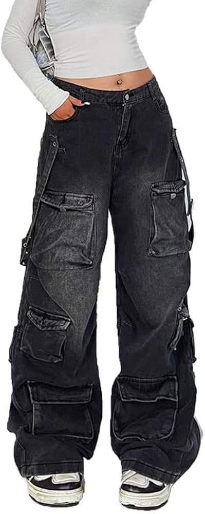 Effortless Cool in Denim Jacket and Relaxed Cargo