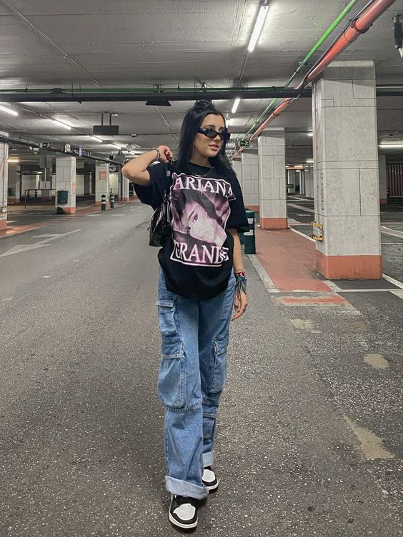 Vintage Vibes: Cargo Pants with Retro Graphic Tee