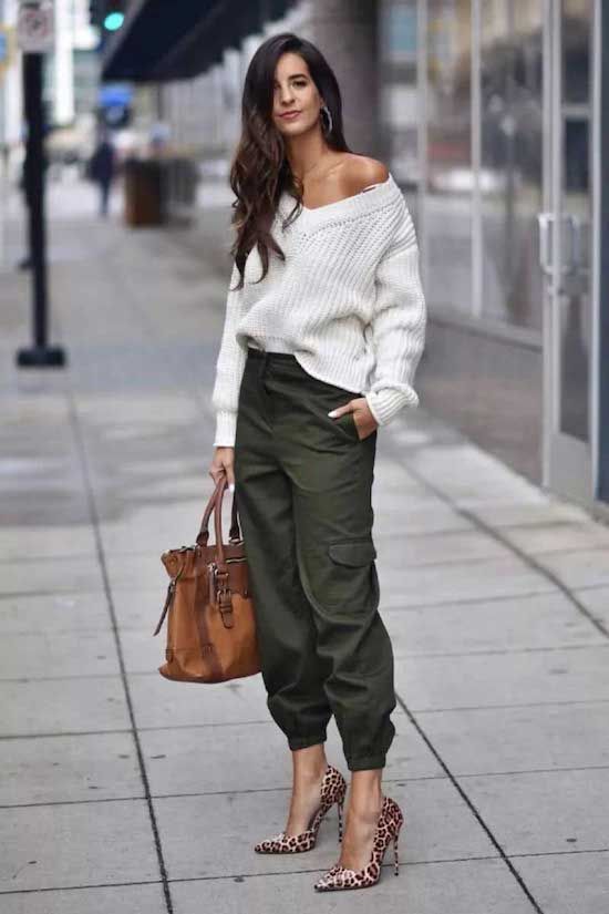 Street Style Edge: Graphic Print Turtleneck with Cargo Pants