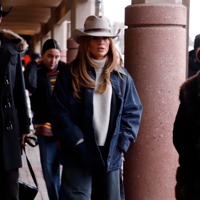 Cozy Casual: Oversized Puffer with Knit Beanie and Scarf