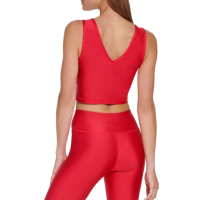 Sporty Crop Tops Layered for Peak Performance