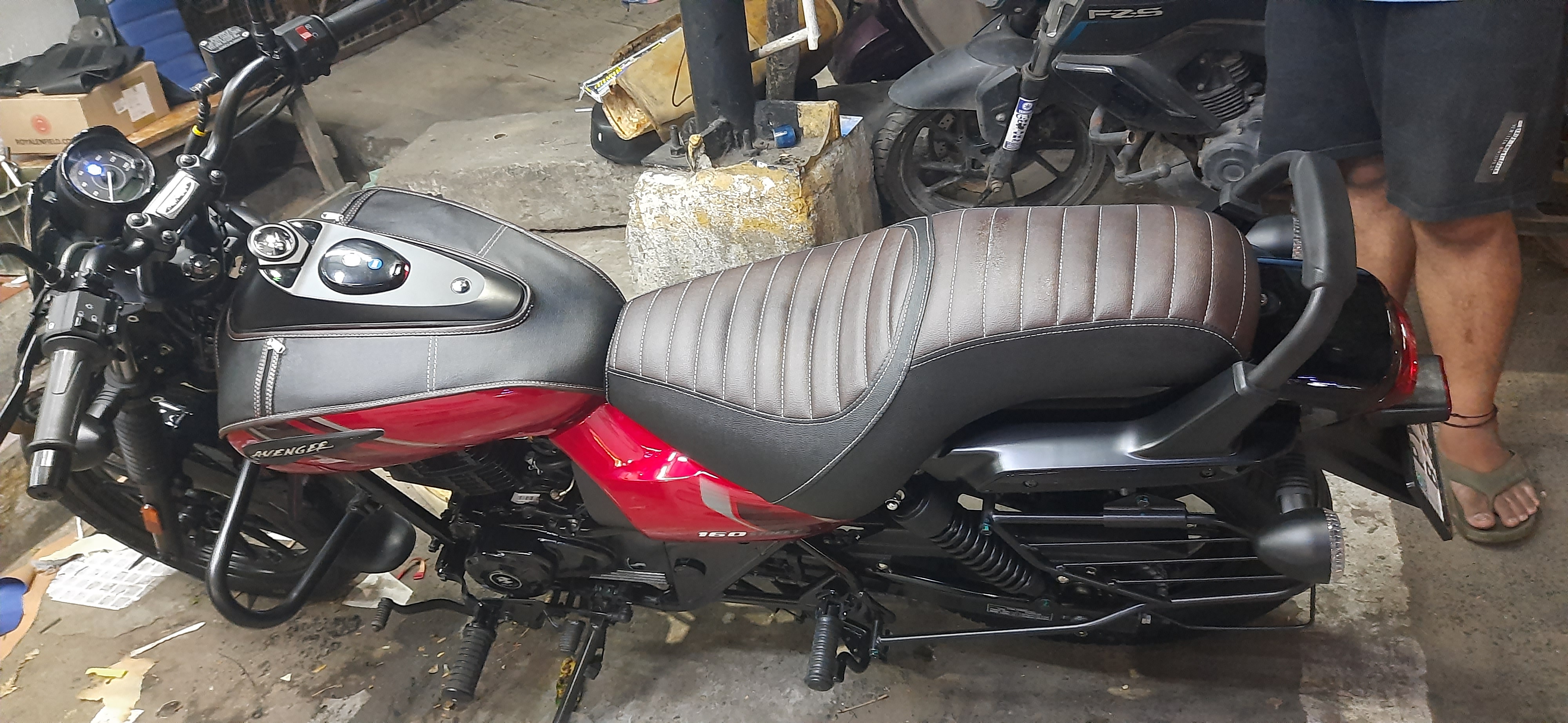 Bajaj Avenger Custom Cover #03
