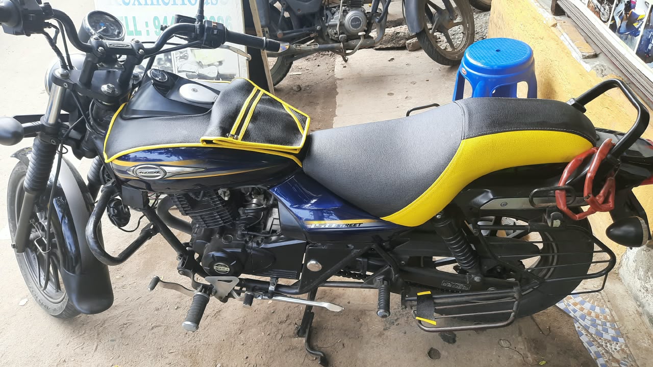 Bajaj Avenger Custom Cover #04