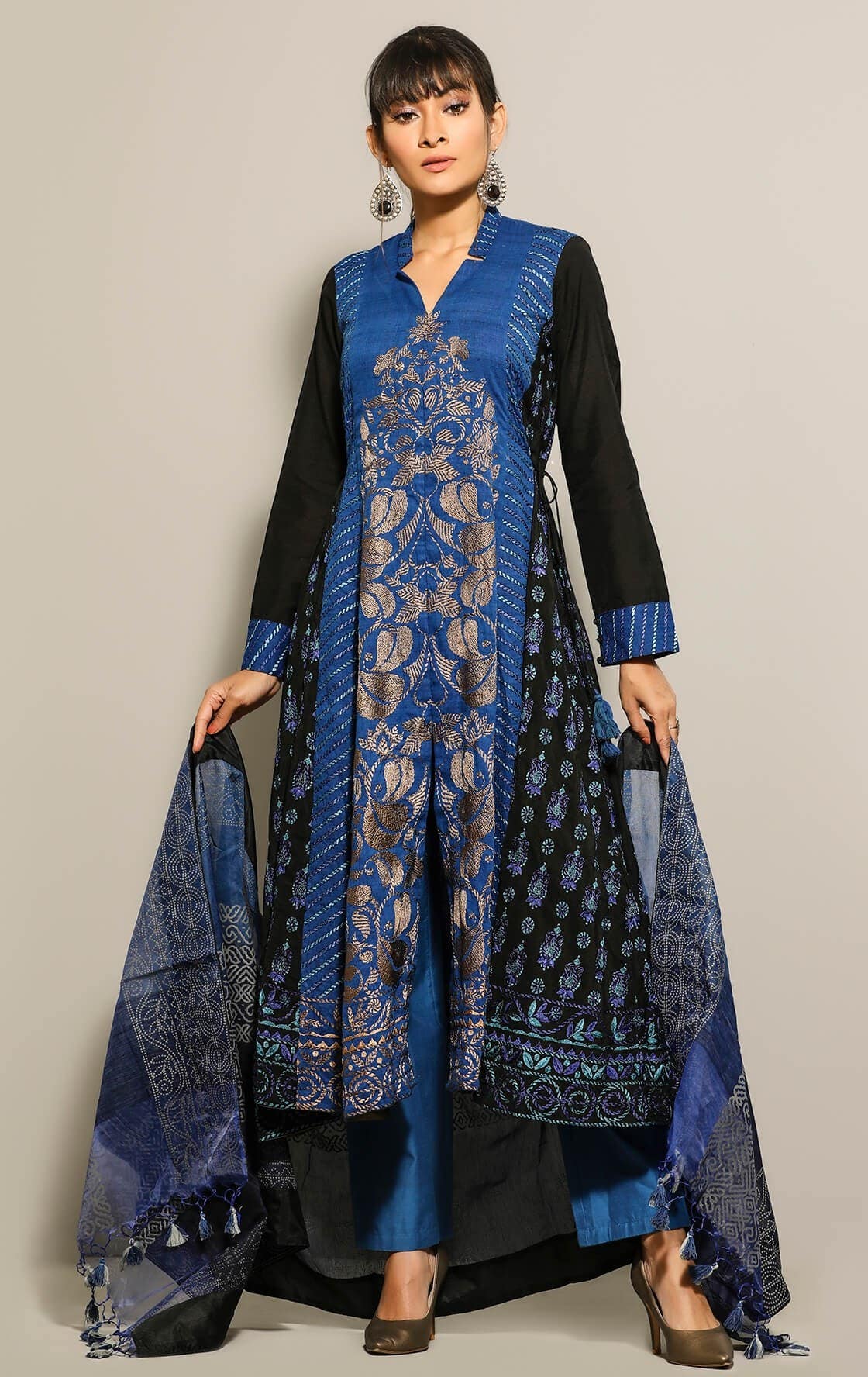 Blue Nakshi Kantha Embroidered Endi Cotton Shalwar Kameez Set