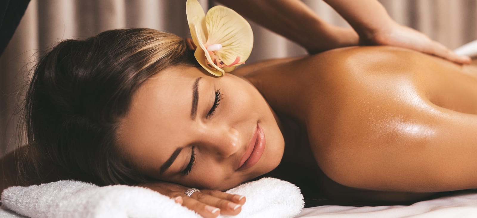 Swedish Massage at Home: What It Is and Why It's the Best First Massage