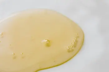 Underarms Waxing