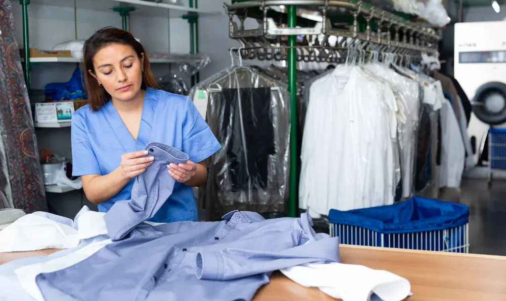 Wash & Iron - Small (Upto 10 items) Wash & Iron - Small (Upto 10 items)