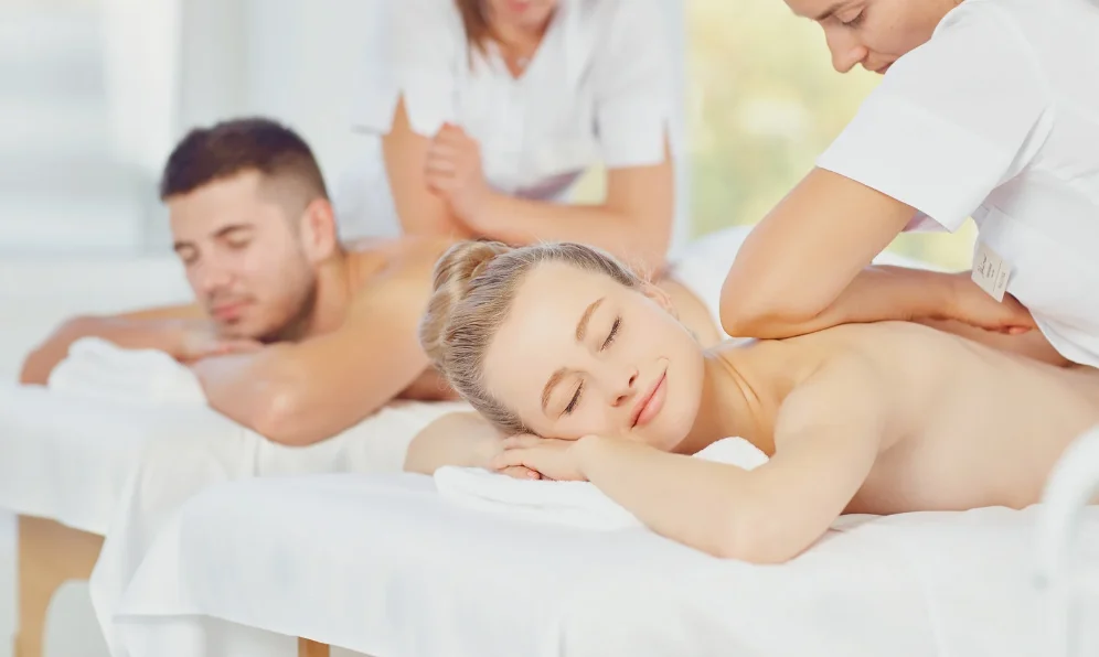 Balinese Couples 90 mins Massage