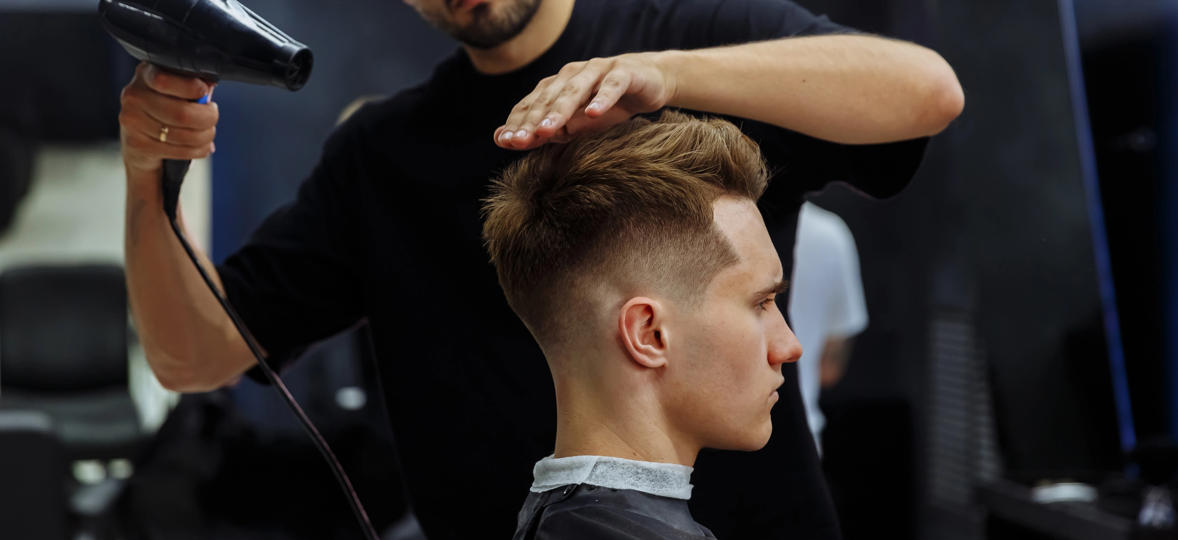 Men's Salon Sharjah