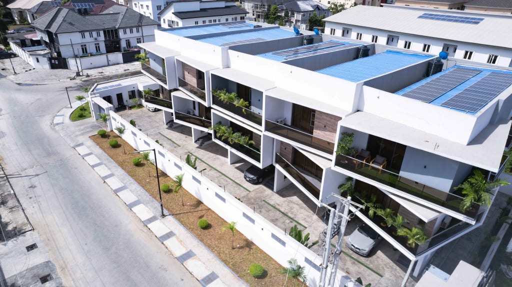 STRONGMAS RESIDENCE