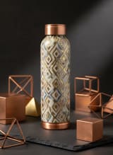 Handcrafted Geometric Diamond Pattern Pure Copper Water Bottle - Leakproof Ayurvedic Hydration — view 4