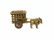 Handcrafted Antique Brass Bullock Cart Showpiece with Stone Inlay