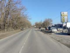 На трассе "Новочеркасск-Багаевская" мотоциклист влетел в легковушку