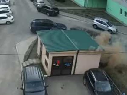 Врачи из Шахт пытаются спасти руку школьнику подорвавшемуся на детонаторе