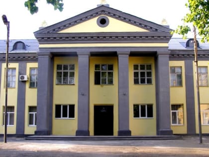 Таганрогской школе присваивают имя героя Неверова