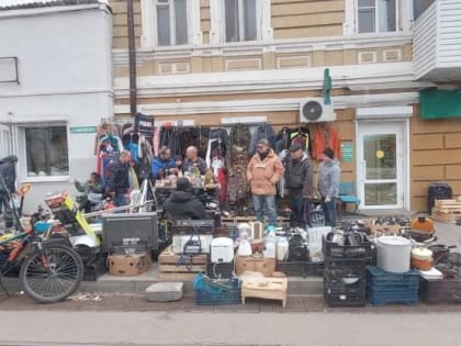 На улице Станиславского в Ростове возобновилась стихийная торговля