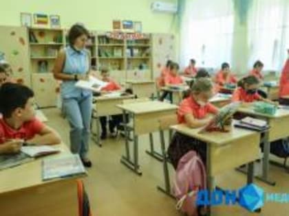 За введение школьной формы высказалось большинство россиян