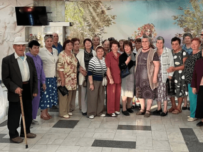 Праздничный концерт ко Дню пожилого человека прошел в ДДТ Таганрога