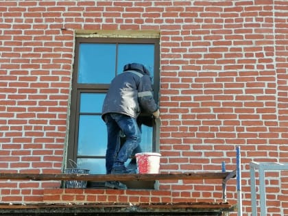 Продолжается ремонт школы №3