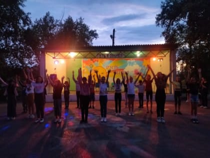 Танцевальный марафон «Битва флешмобов»