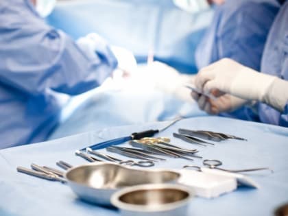 Раненого в живот шахтинсокого школьника спасают в областной больнице