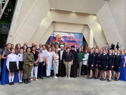 Руководитель Епархиального молодежного отдела принял участие в патриотической акции в память о жертвах Беслана