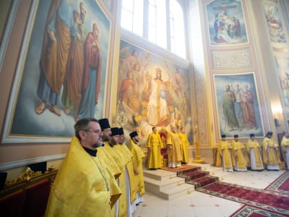 В Неделю 5-ю по Пятидесятнице Глава Донской митрополии совершил Божественную литургию в Ростовском кафедральном соборе