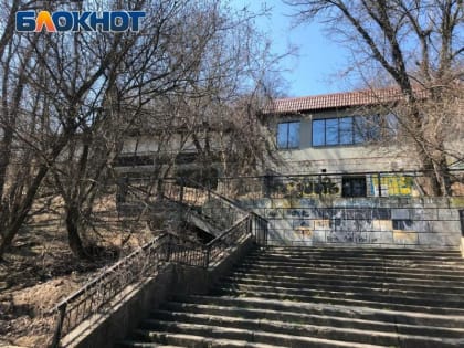 Более 5,5 млн руб готовы заплатить тому, кто сделает проект реконструкции лестницы Межлумяна