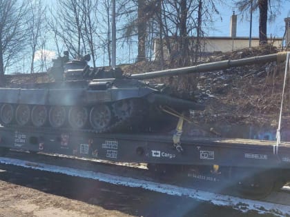 Страны НАТО предоставили Украине сотни танков и бронемашин