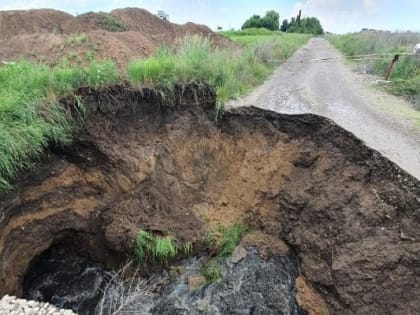 На ремонт участка таганрогского коллектора из областного бюджета выделили 200 млн рублей
