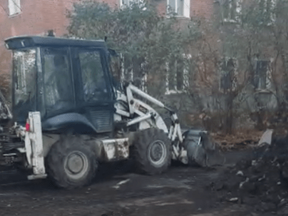 В Таганроге приступили к ремонту дороги на Николаевском шоссе