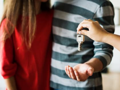 В Таганроге дети-сироты получили жилье после вмешательства прокуратуры