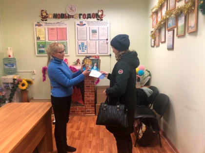 Волгодонские депутаты в канун Нового года поздравили детей из семей мобилизованных граждан и прибывших из Донбасса