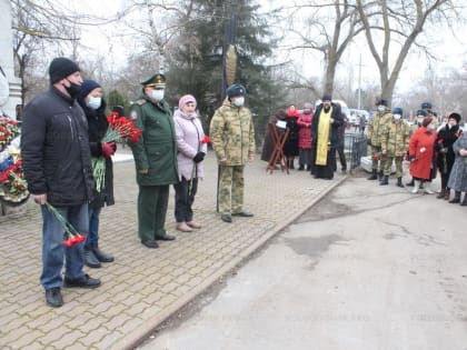 В Волгодонске отметили годовщину начала войны в Чечне и почтили память погибших