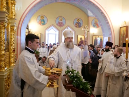 Митрополит Ростовский и Новочеркасский Меркурий совершил Великое освящение храма Святой Троицы в с. Ивановка