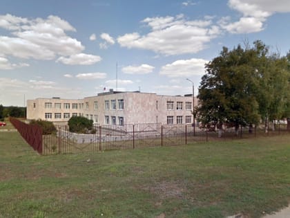 В Аксайском районе начался капитальный ремонт школы поселка Октябрьский