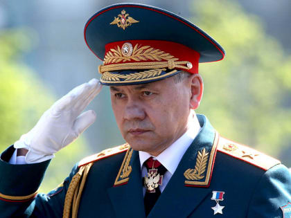 Министр обороны РФ Сергей Шойгу лично проинспектировал войска, которые принимают участие в специальной операции на Украине. Он заслушал доклады командующих по текущей ситуации. А т